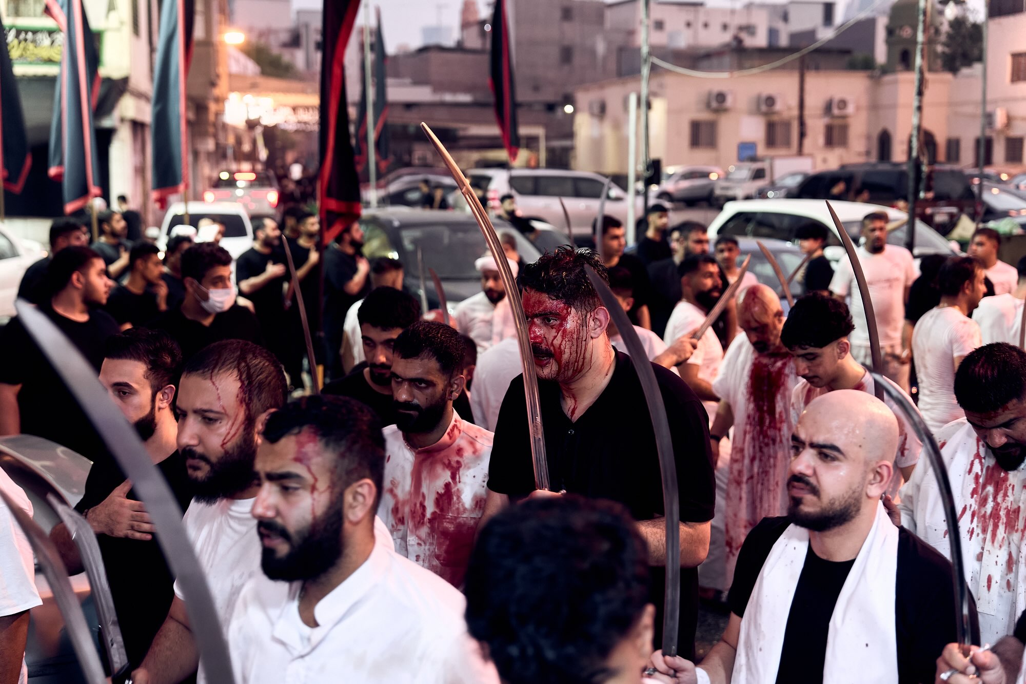 يوم الاربعين 	⁨	⁨	⁨	⁨	 .  . #كربلاء #البحرين #مأتم_البحرين #المنامة⁩⁩