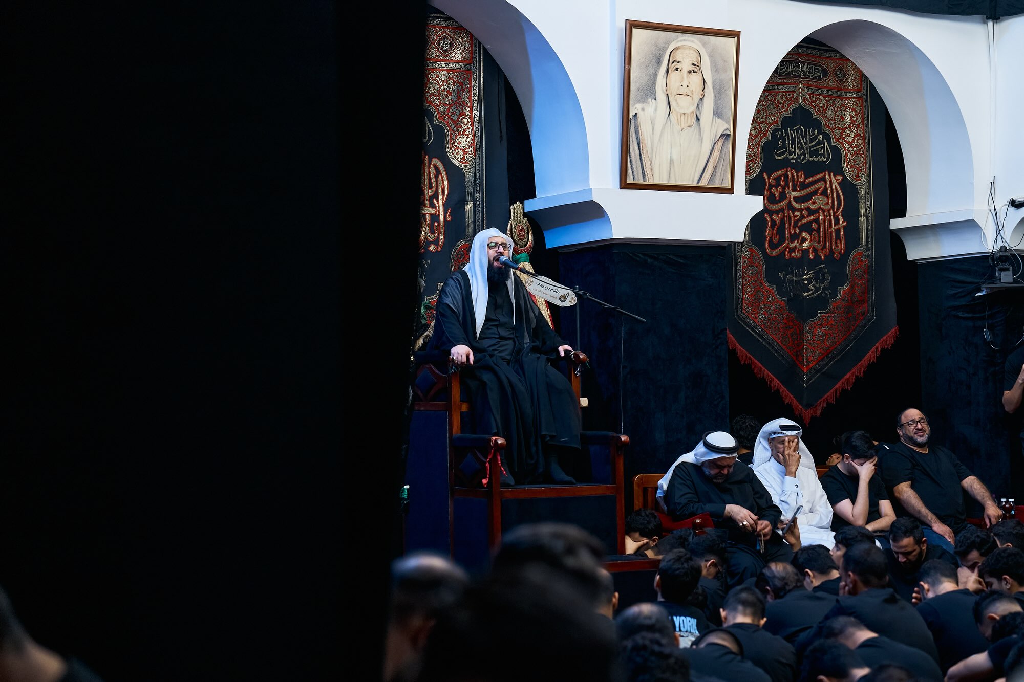 شهادة السجاد (ع) ⁨ 	⁨	⁨	⁨	⁨	.  اللّهُمَّ صَلِّ عَلى مُحَمَّدٍ وَآلِ مُحَمَّدٍ وَصَلِّ عَلى الحُسَينِ المَظلُومِ الشَّهِيدِ قَتِيلِ العَبَراتِ وَأَسِيرِ الكُرُباتِ صَلاةً نامِيَةً زاكِيَةً مُبارَكَةً يَصعَدُ أَوَّلُها وَلا يَنفَد آخِرُها أَفضَلَ ما صَلَّيت