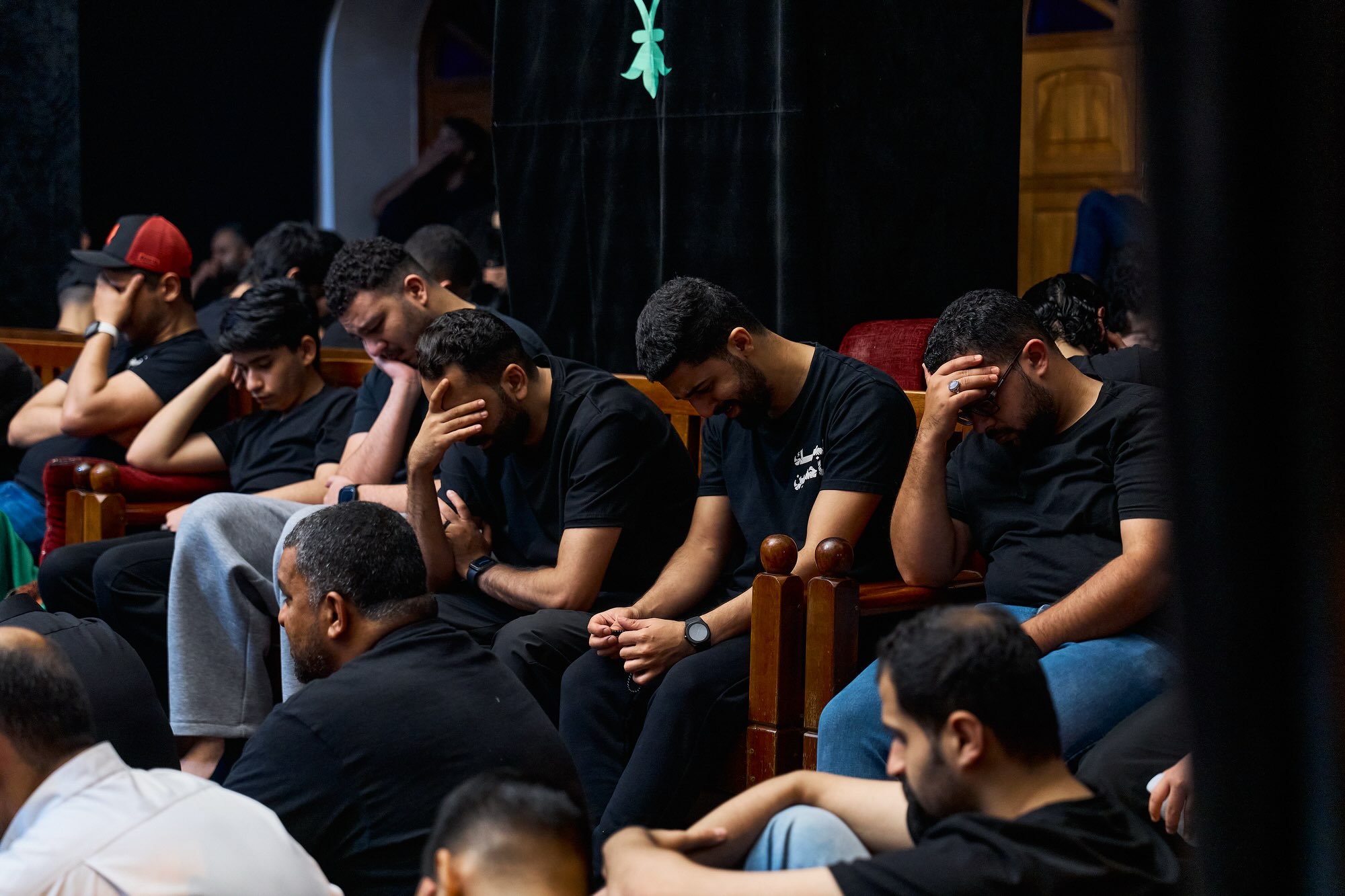شهادة السجاد (ع) ⁨ 	⁨	⁨	⁨	⁨	.  اللّهُمَّ صَلِّ عَلى مُحَمَّدٍ وَآلِ مُحَمَّدٍ وَصَلِّ عَلى الحُسَينِ المَظلُومِ الشَّهِيدِ قَتِيلِ العَبَراتِ وَأَسِيرِ الكُرُباتِ صَلاةً نامِيَةً زاكِيَةً مُبارَكَةً يَصعَدُ أَوَّلُها وَلا يَنفَد آخِرُها أَفضَلَ ما صَلَّيت